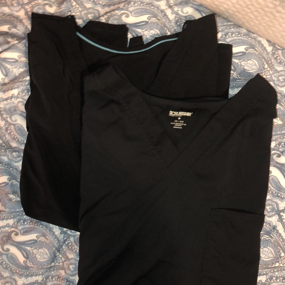 2 scrub star scrub tops size XXXL